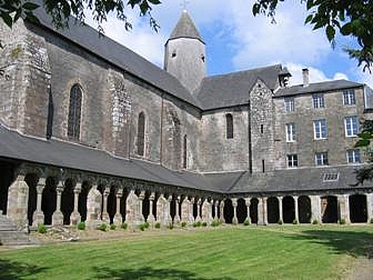 ABBAYE BLANCHE MORTAIN  008