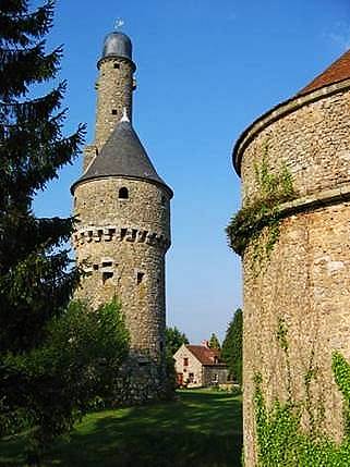 TOUR ACHARD DE BONVOULOIR