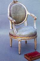 Description : Description : meuble miniature fauteuil tournant